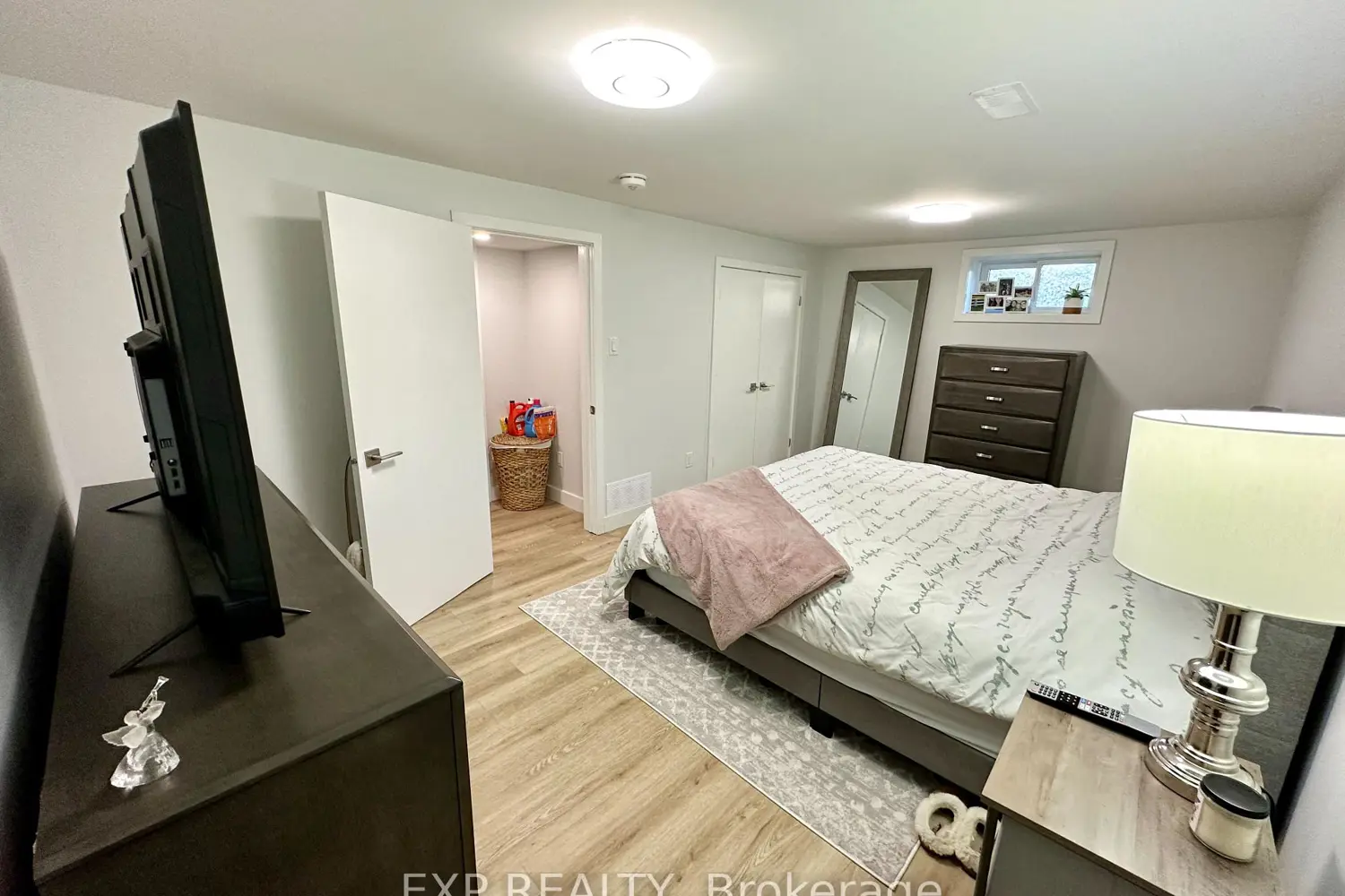 Additional image 17 of 44 Sherry Lane