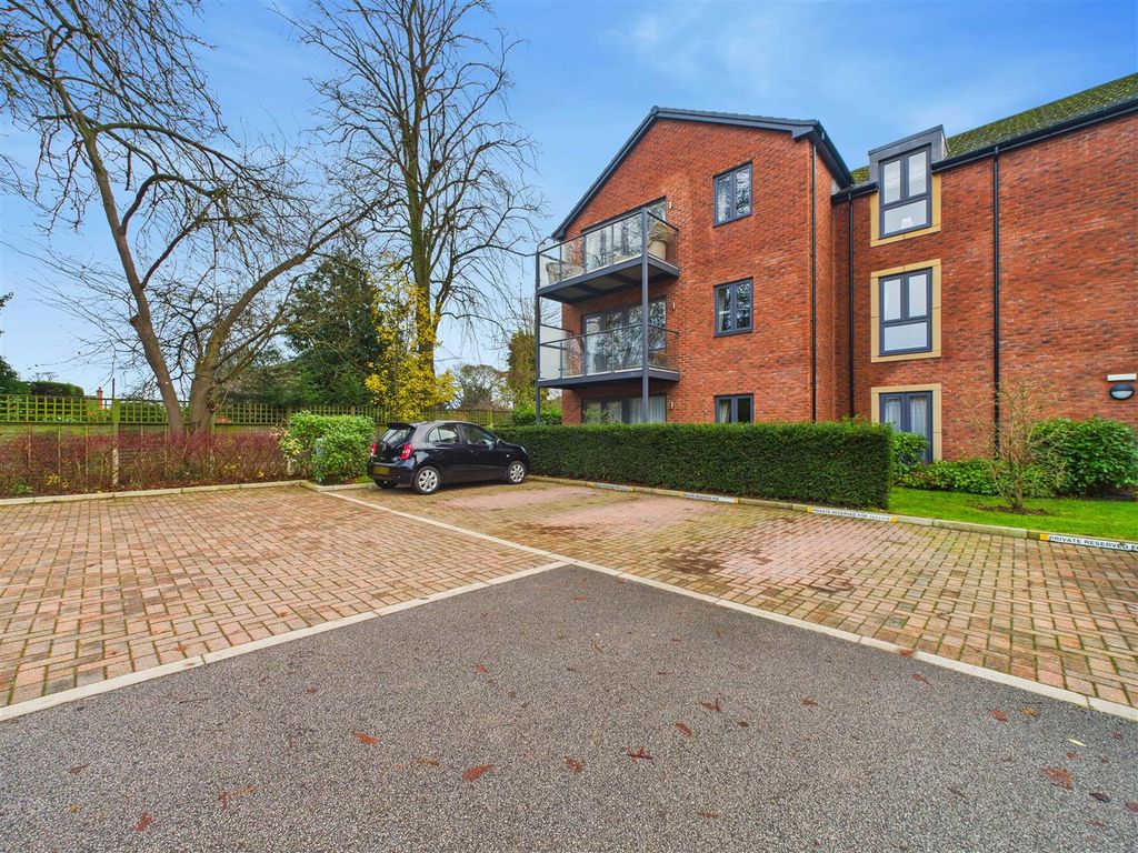 Additional image 13 of 2 bed flat for saleStapleton Court, Waller Grove, Swanland HU14