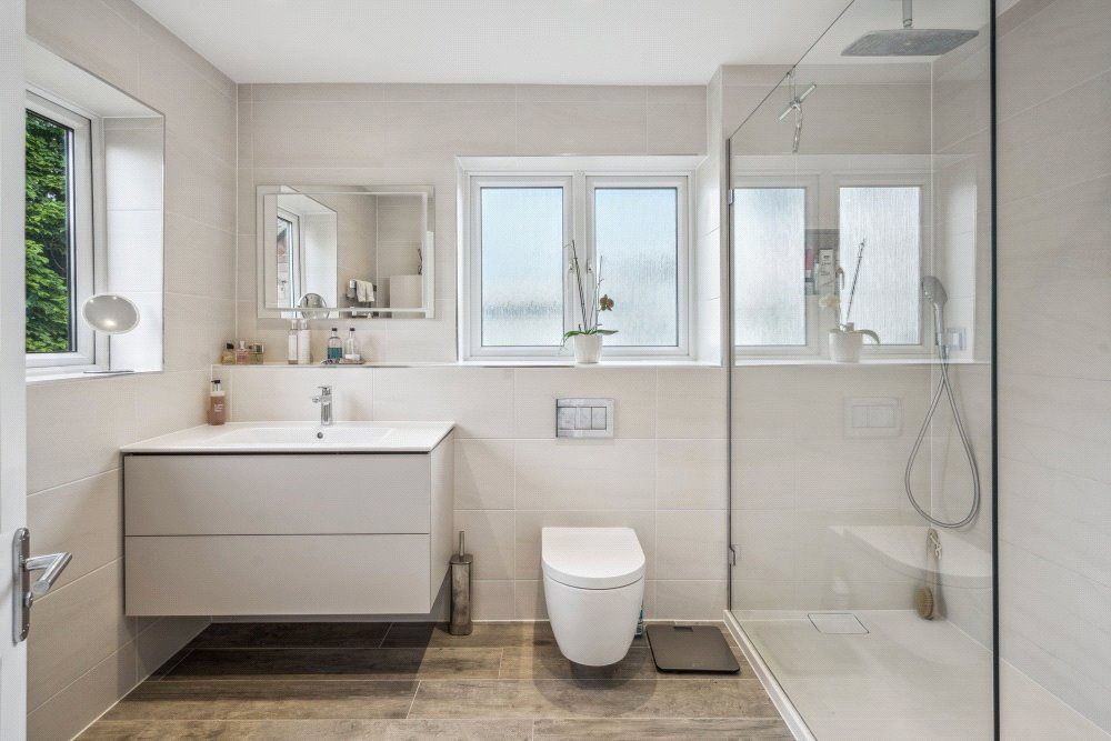 Additional image 23 of 3 bed flat for saleMillbank, Mill Road, Marlow, Buckinghamshire SL7