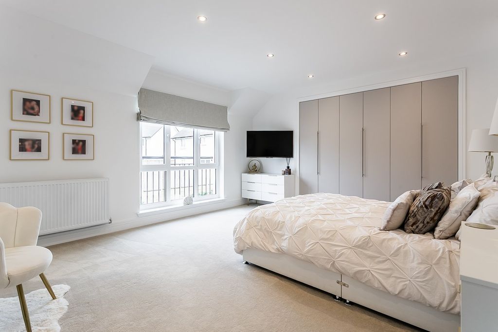 Additional image 15 of 5 bed detached house for saleBen Avon Drive, East Calder, Livingston EH53