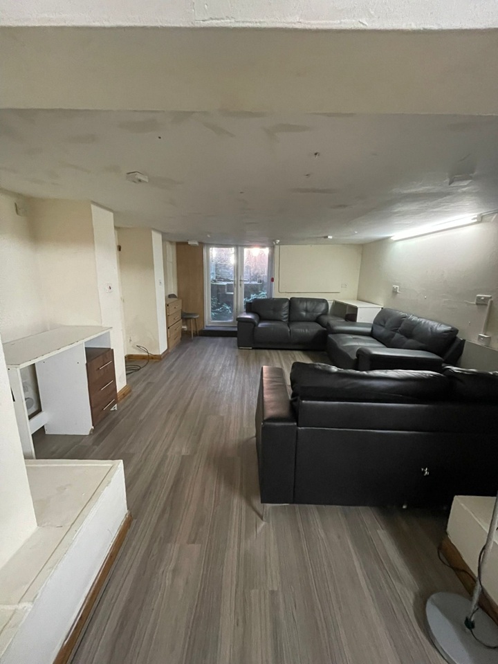 Additional image 18 of Room in a Shared House, Hyde Park Road, LS6, LS6 1AJ