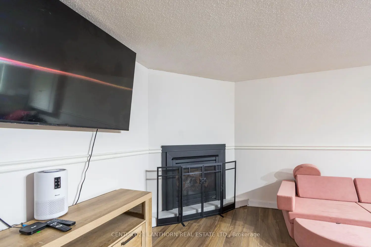 Additional image 14 of 94 North Murray Street