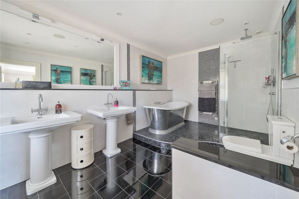 Additional image 12 of 5 bed detached house for saleThe Green, Rougham, Bury St. Edmunds, Suffolk IP30
