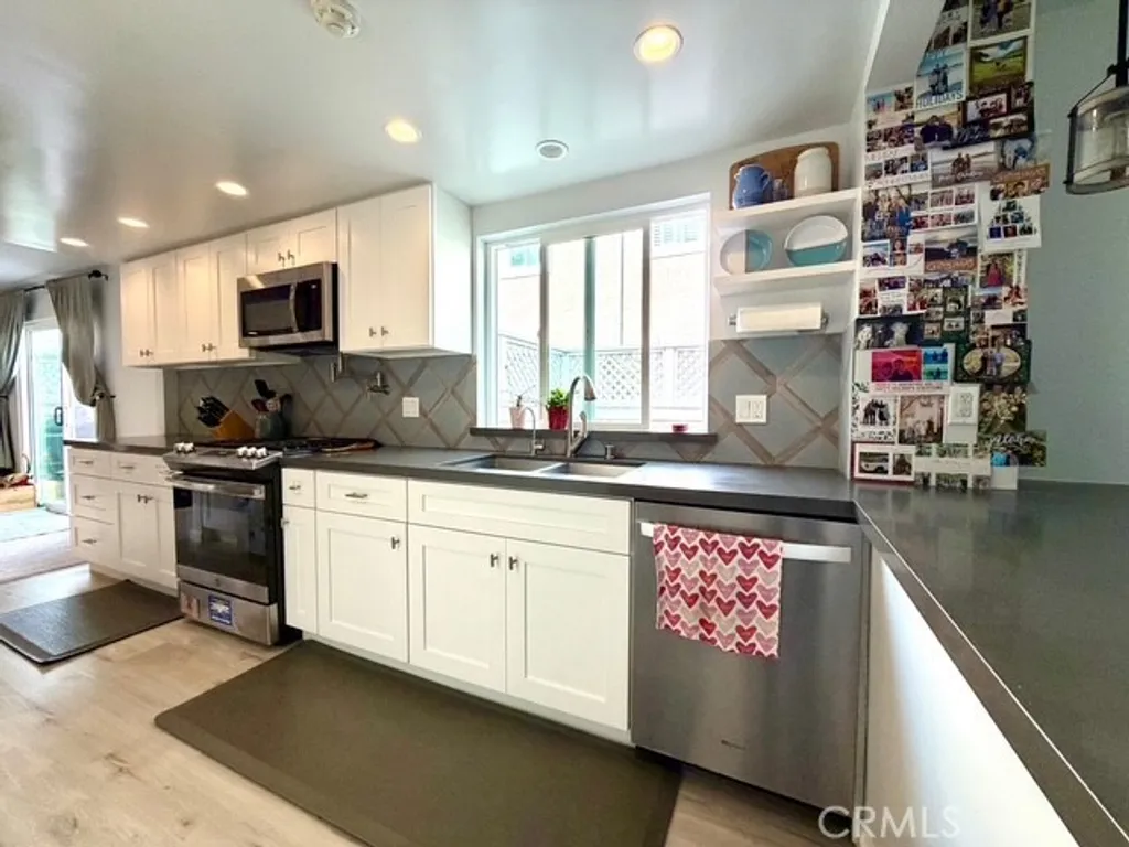 Additional image 11 of 619 N Guadalupe Ave Unit 2, Redondo Beach, CA 90277