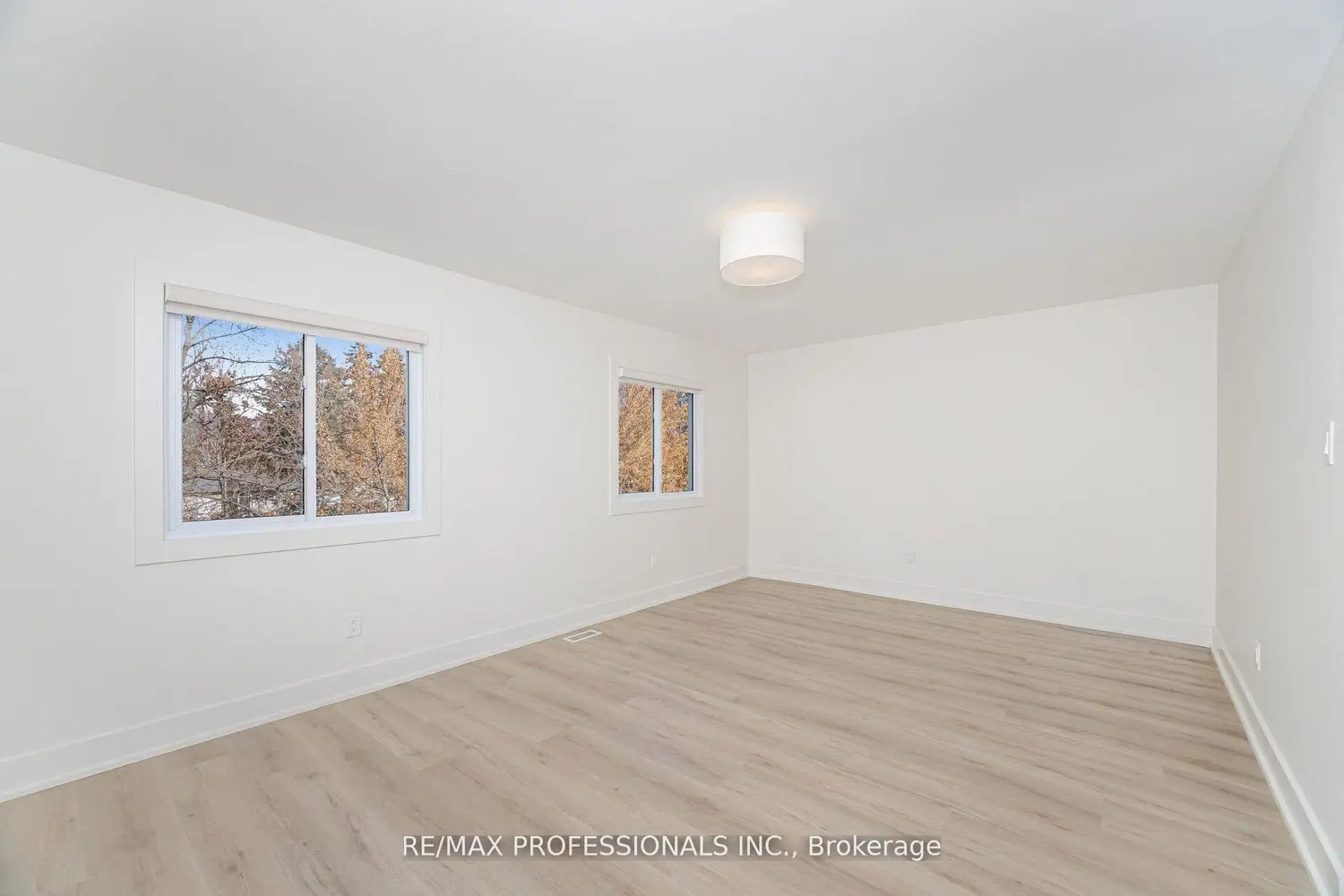 3115 New Street 7 photo 4