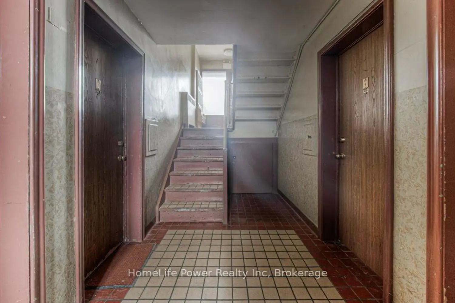 Additional image 7 of 15 Floral Crescent