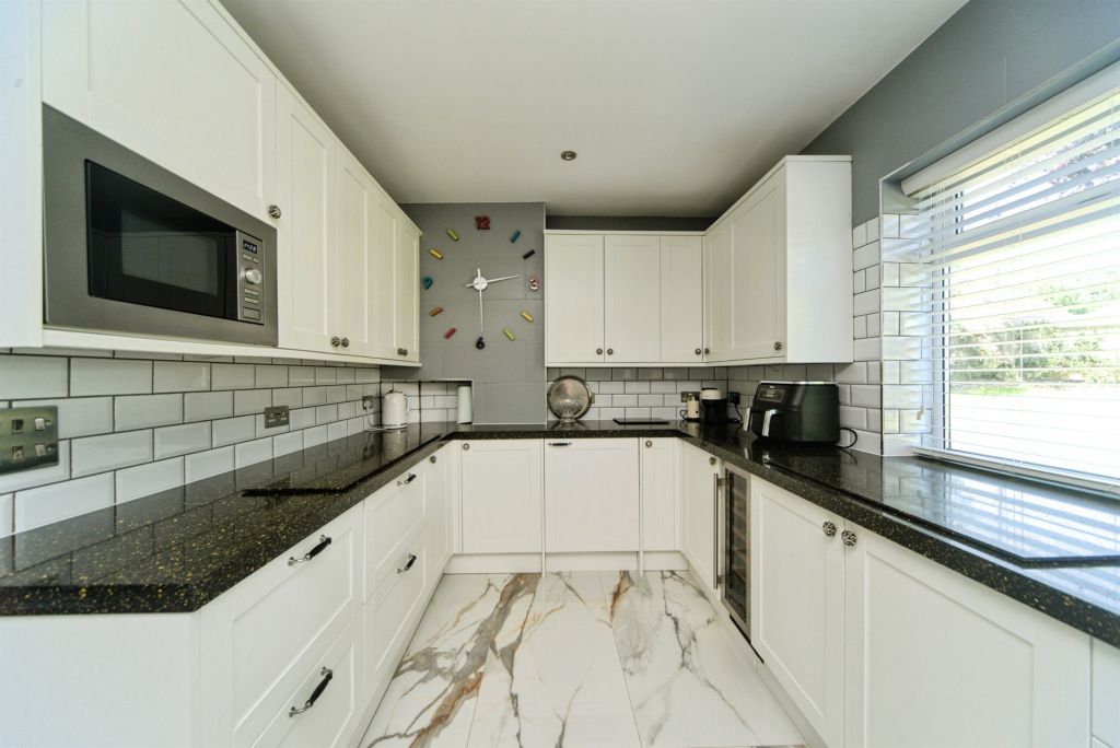 Additional image 18 of 5 bed detached house for saleGlassenbury Drive, Bexhill-On-Sea TN40