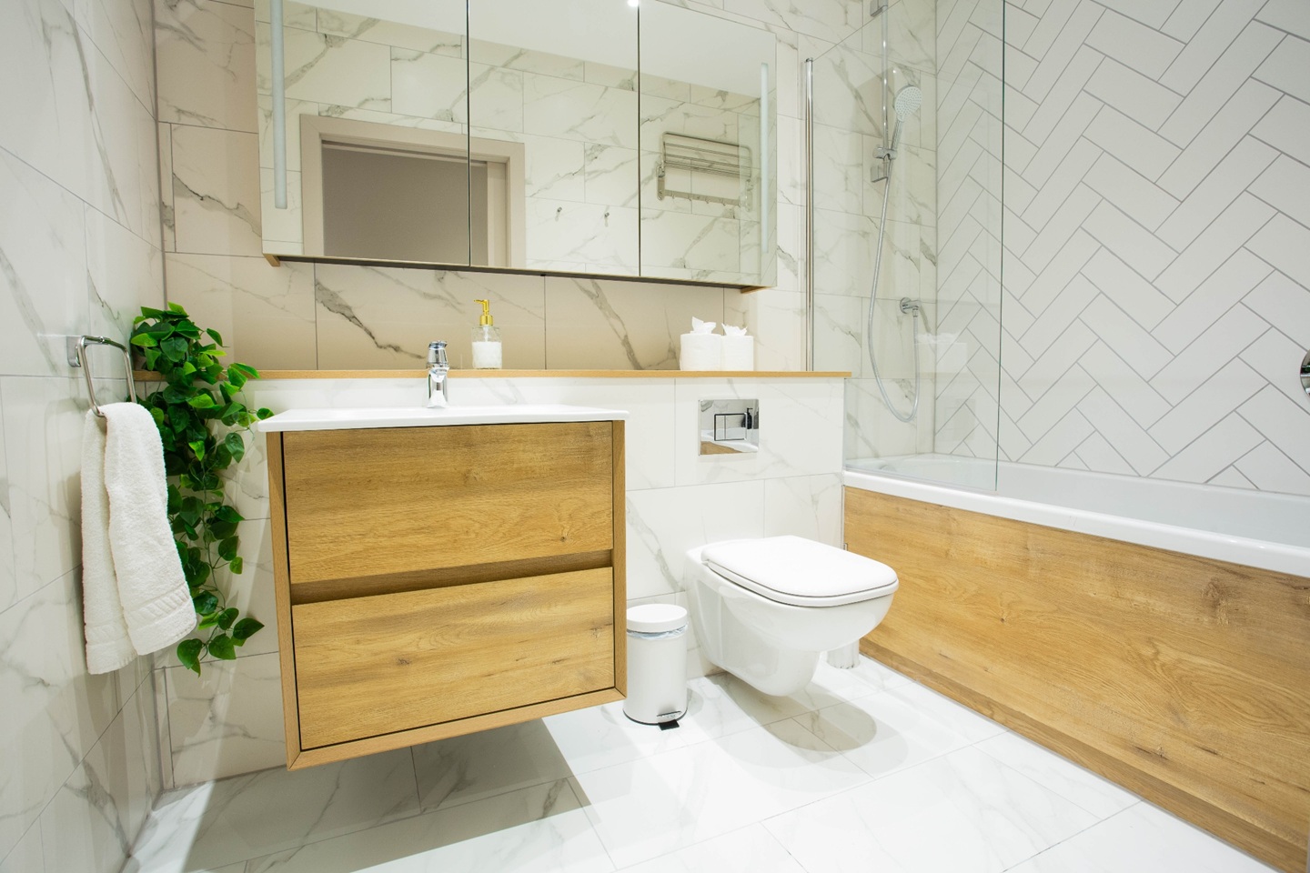 Additional image 4 of 2 Bed Flat, Manchester, M1, N1 7GU