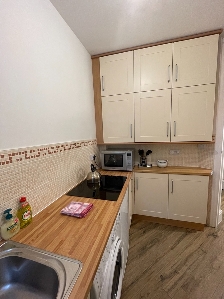 Additional image 16 of Studio Flat, Howitt Close, NW3, N1 7GU