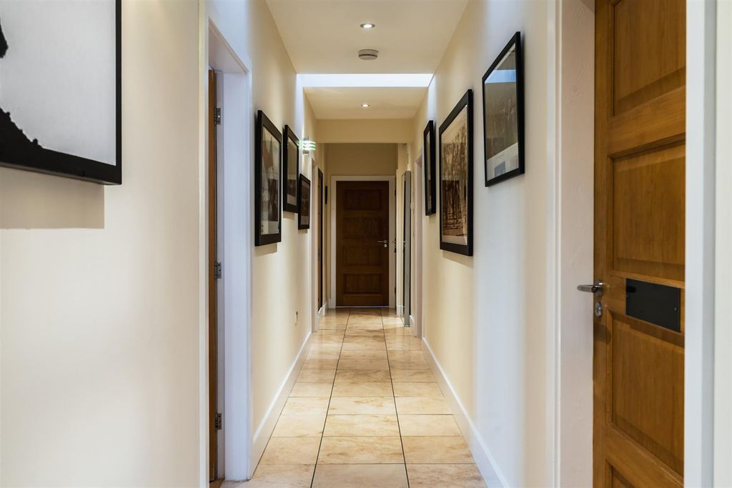 Additional image 15 of 6 bed detached house for saleHolmesfield, Dronfield S18