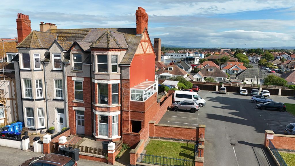 Additional image 2 of 2 bed flat for sale14 Marine Drive, Rhyl LL18
