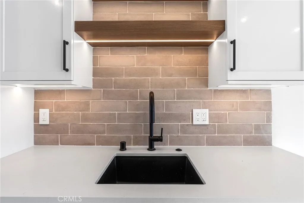 Additional image 13 of 251 Costa Mesa St Unit B, Costa Mesa, CA 92627