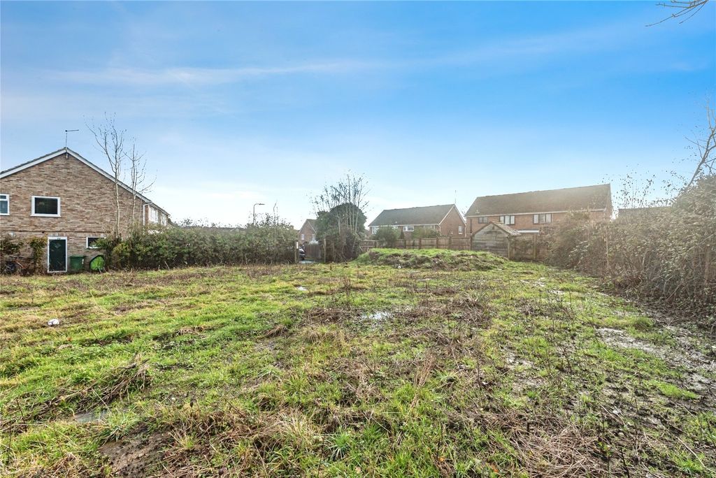 Additional image 7 of Land for saleLinnet Close, Tilehurst, Reading, Berkshire RG31