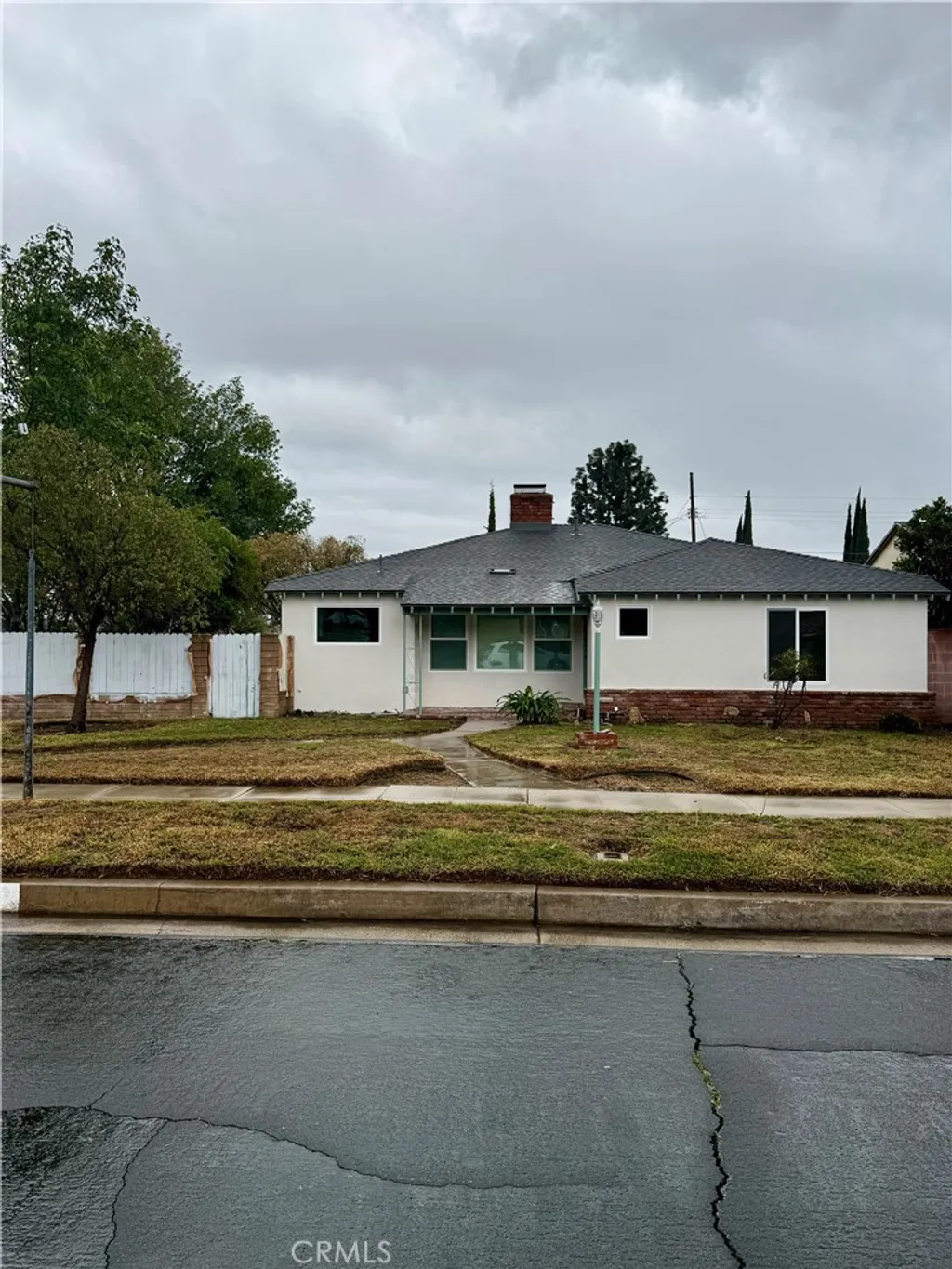 16930 Tupper Street, North Hills, CA 91343