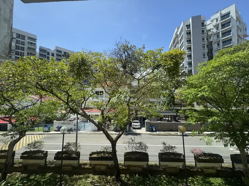 Additional image 11 of Loyang Besar Close