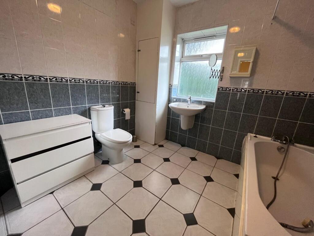 Additional image 7 of Harborne Lane, Selly Oak, Birmingham, B29 6TQ