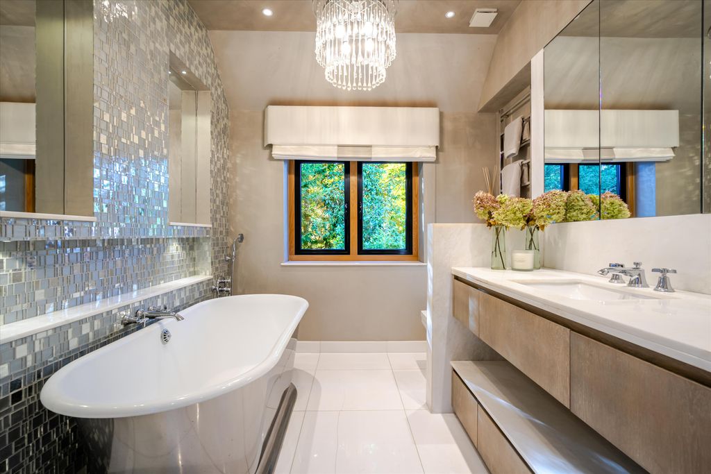Additional image 25 of 6 bed detached house for saleWest Road, St George's Hill, Weybridge, Surrey KT13