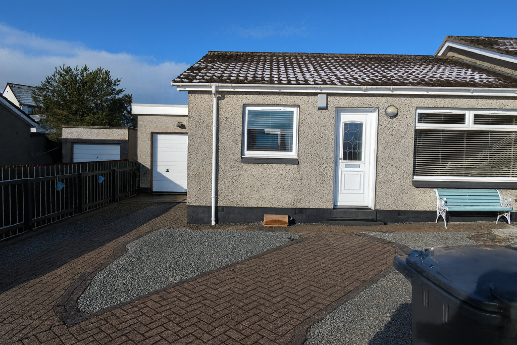 Rainnieshill Road, Aberdeen, AB21