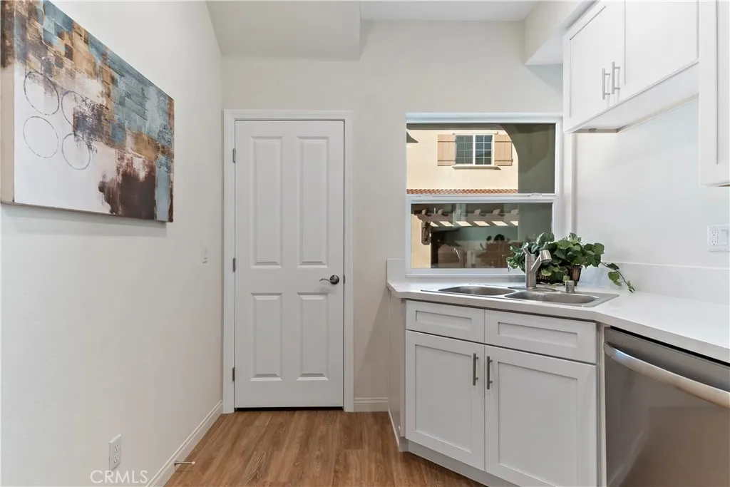 Additional image 22 of 961 E Phillips Boulevard Unit 01, Pomona, CA 91766