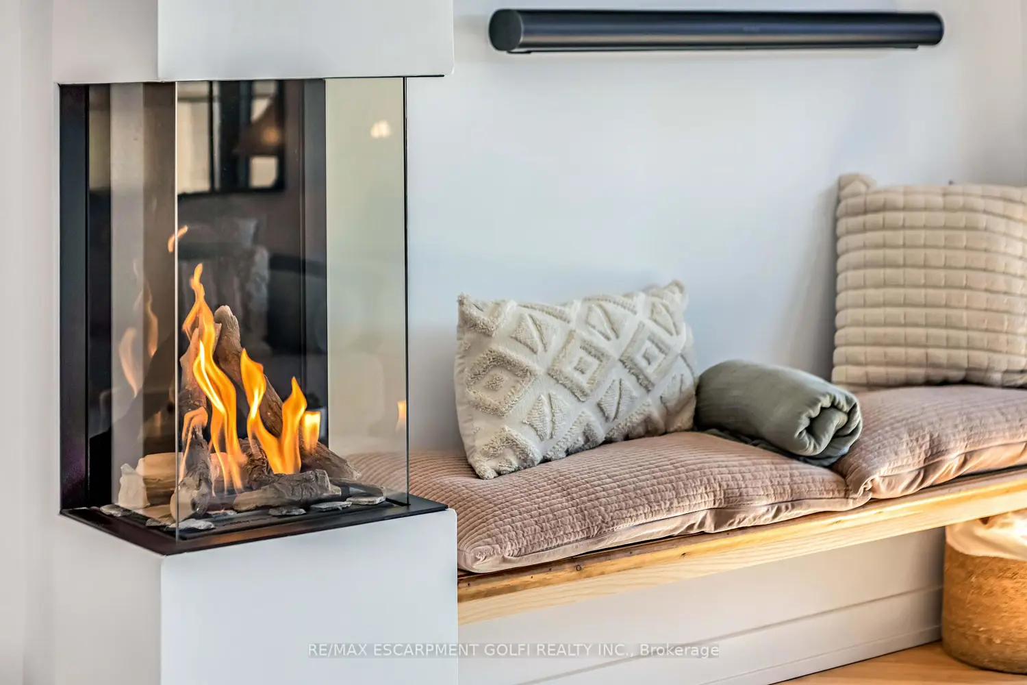 Additional image 10 of 369 Charlton Avenue