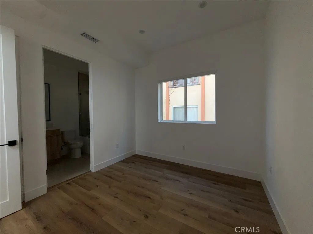 Additional image 17 of 5044 Laurel Canyon Boulevard, Valley Village, CA 91607