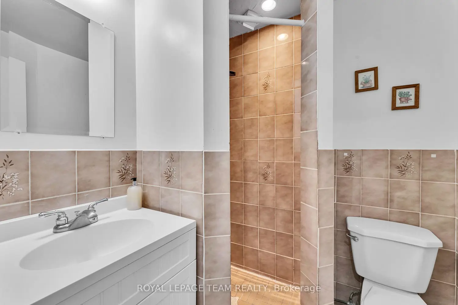 Additional image 18 of 1409 Mory Street