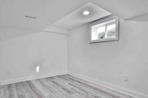 Additional image 8 of Basement-549 Waterloo Street, Hamilton, ON, L8H 6V6