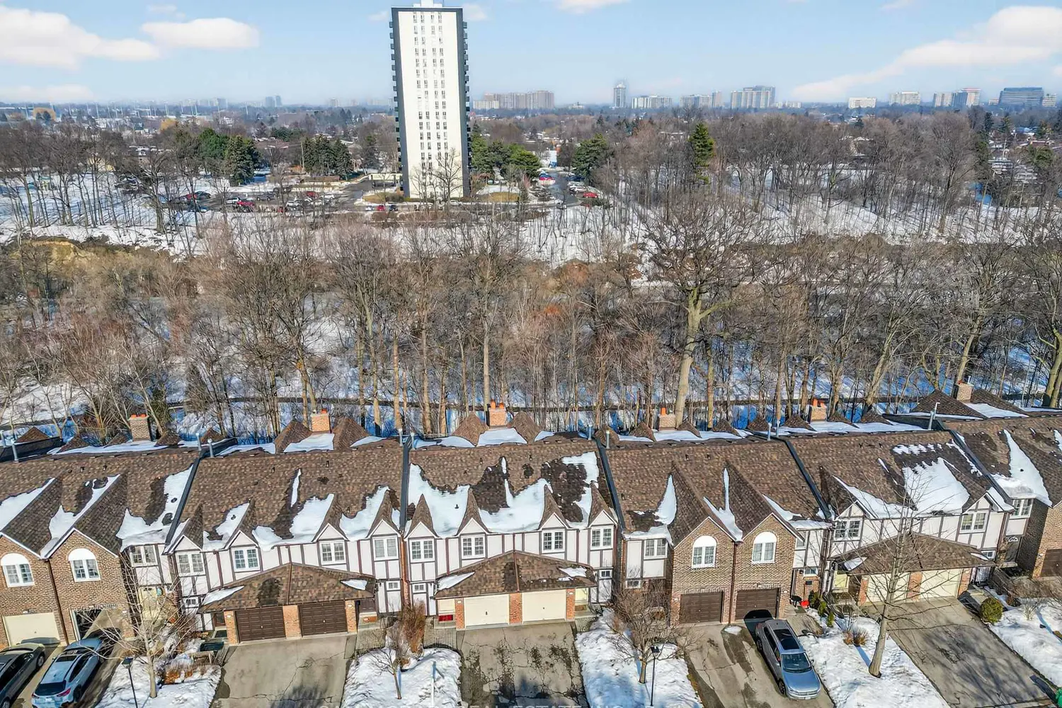 Additional image 16 of 2120 Rathburn Road 43