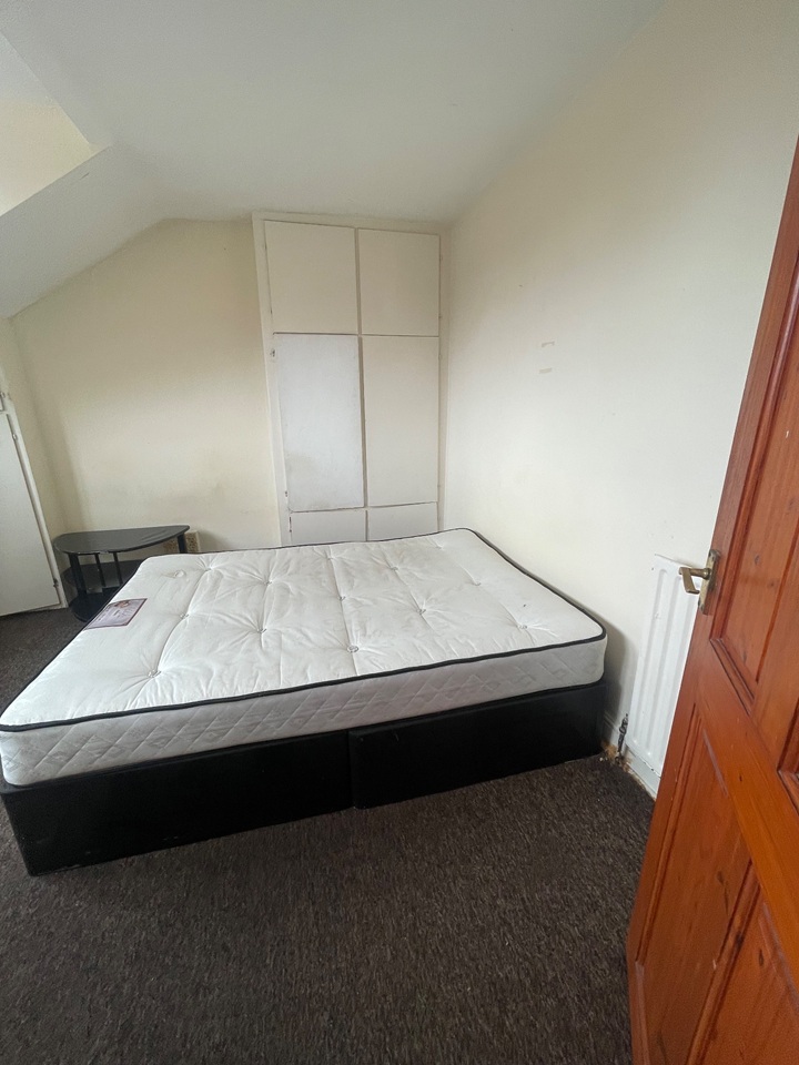 Additional image 3 of Room in a Shared House, Haddon Road, LS4, LS4 2JE