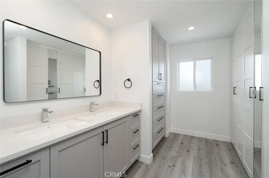 Additional image 52 of 905 W Balboa Blvd, Newport Beach, CA 92661