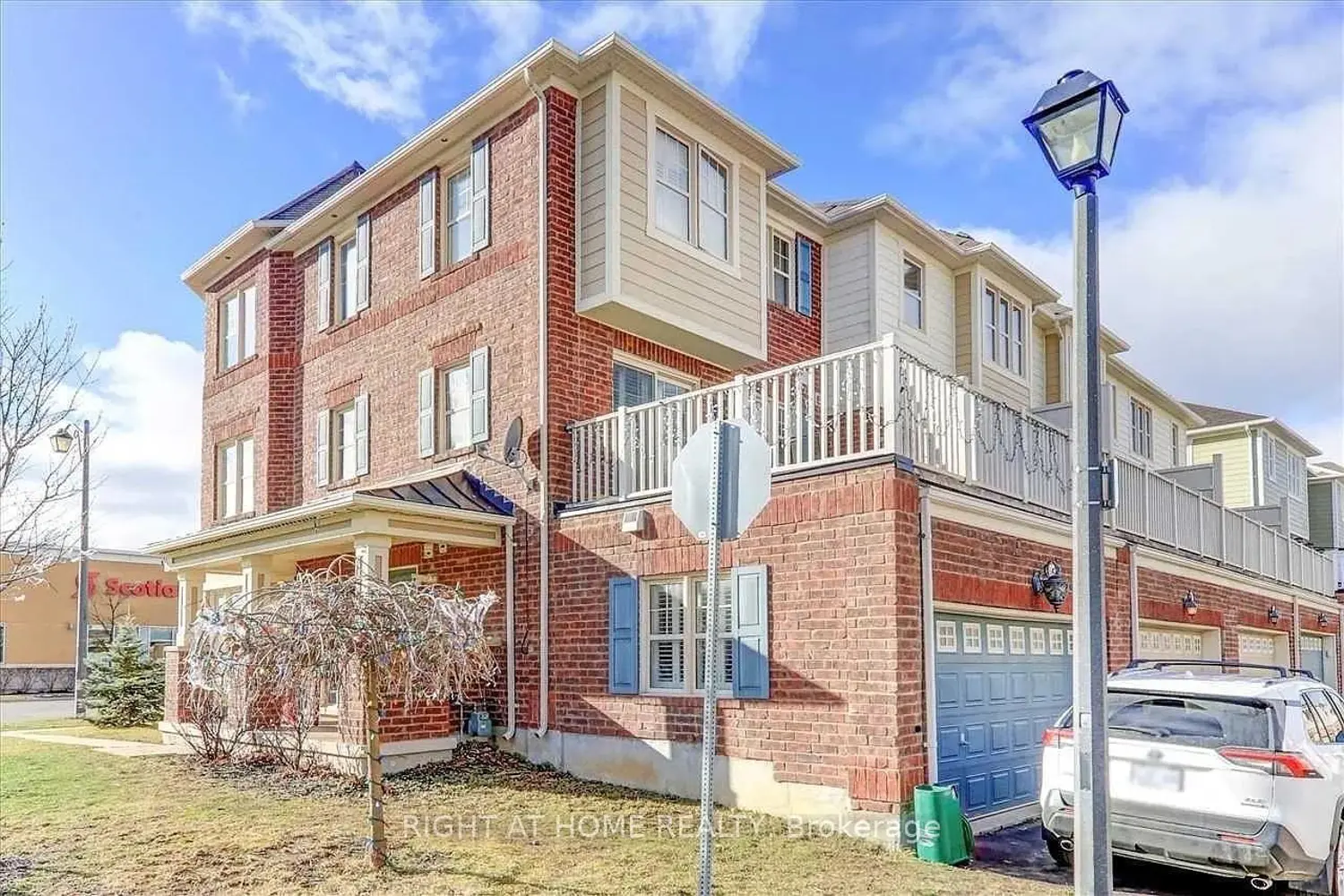 629 Scott Boulevard photo 2