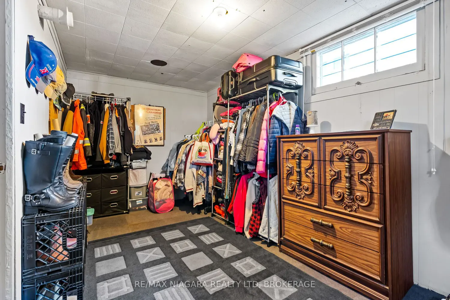 Additional image 15 of 85 Golden Boulevard