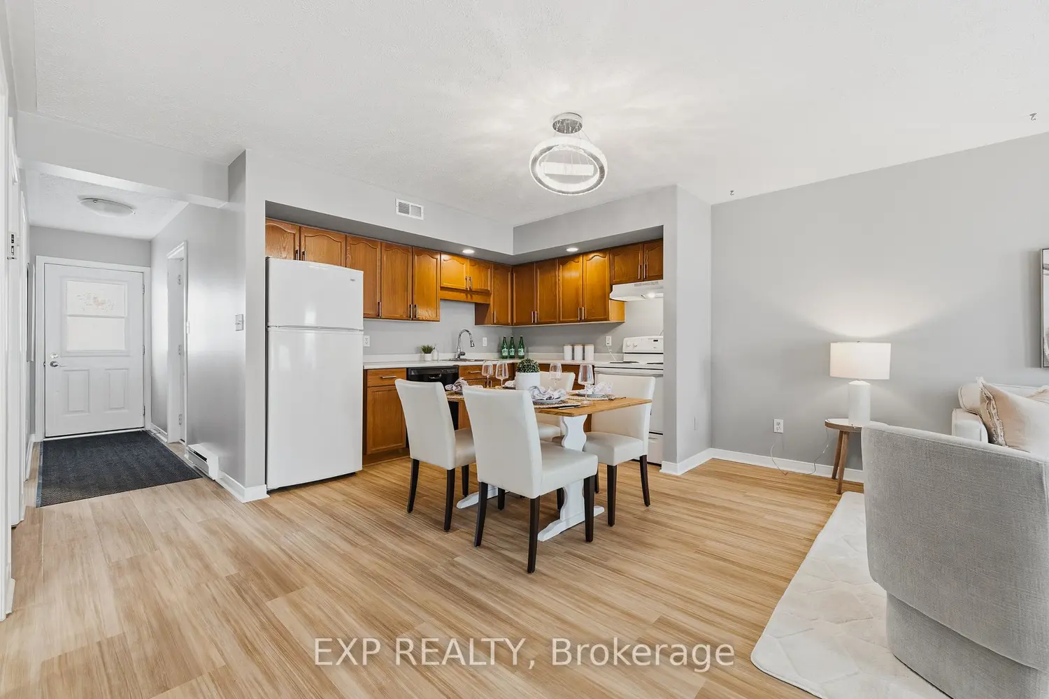 Additional image 5 of 1028 Ann Street 10