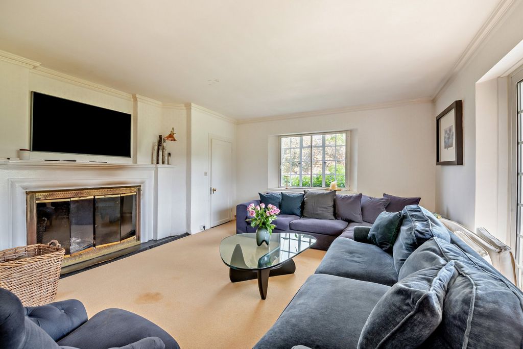 Additional image 5 of 6 bed detached house for saleFolly Road, Lambourn, Hungerford, Berkshire RG17