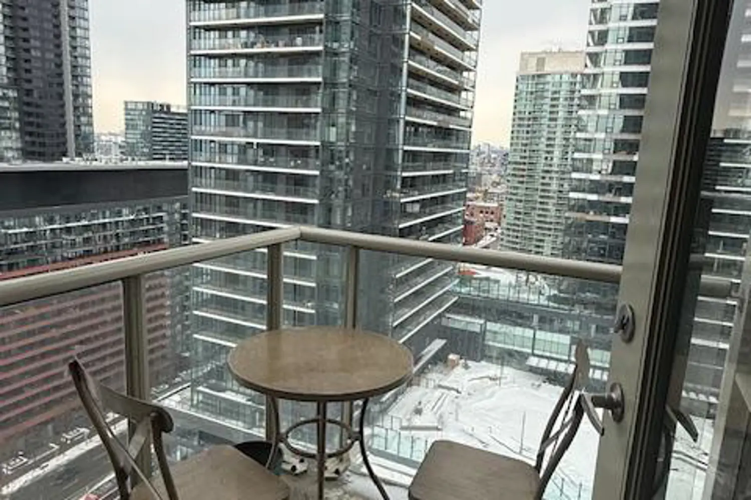 Additional image 8 of 10 Navy Wharf Court 2803
