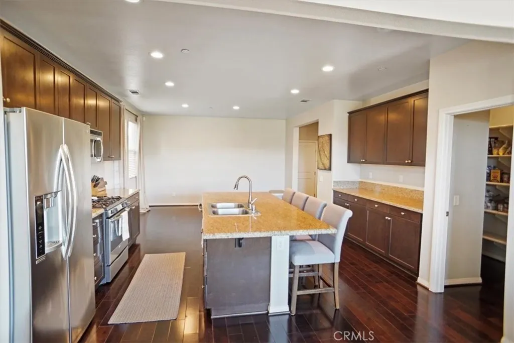 Additional image 6 of 19845 Via Kalban, Newhall, CA 91321