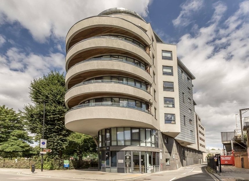 Additional image 6 of 1 Bed Flat, Princes Park Apartments South, NW5, N1 7GU