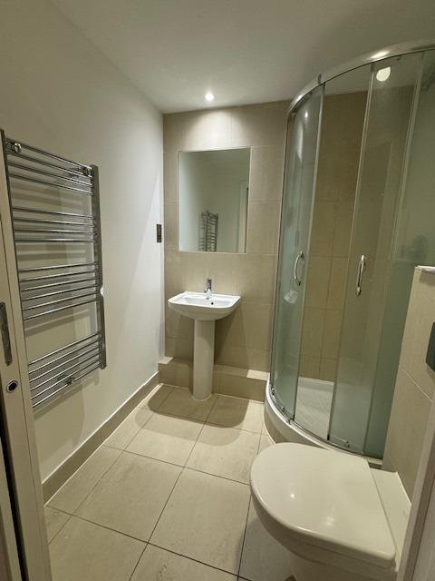 Additional image 4 of 1 Bed Flat, Bridgewater Place, LS11, N1 7GU