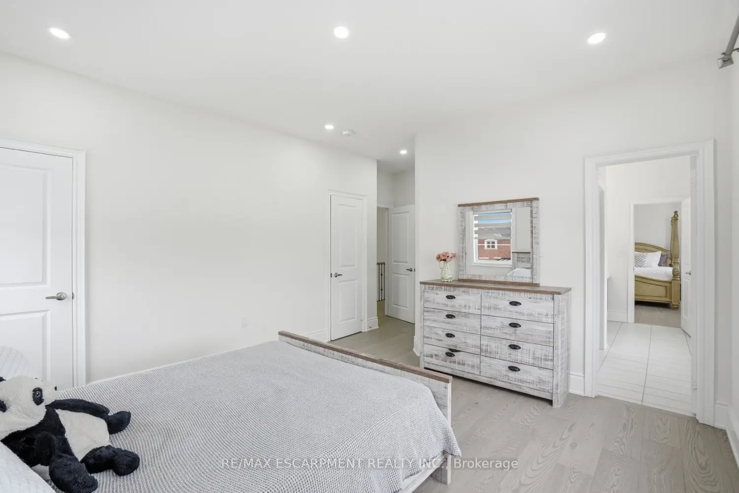 Additional image 11 of 195 Granite Ridge Trail