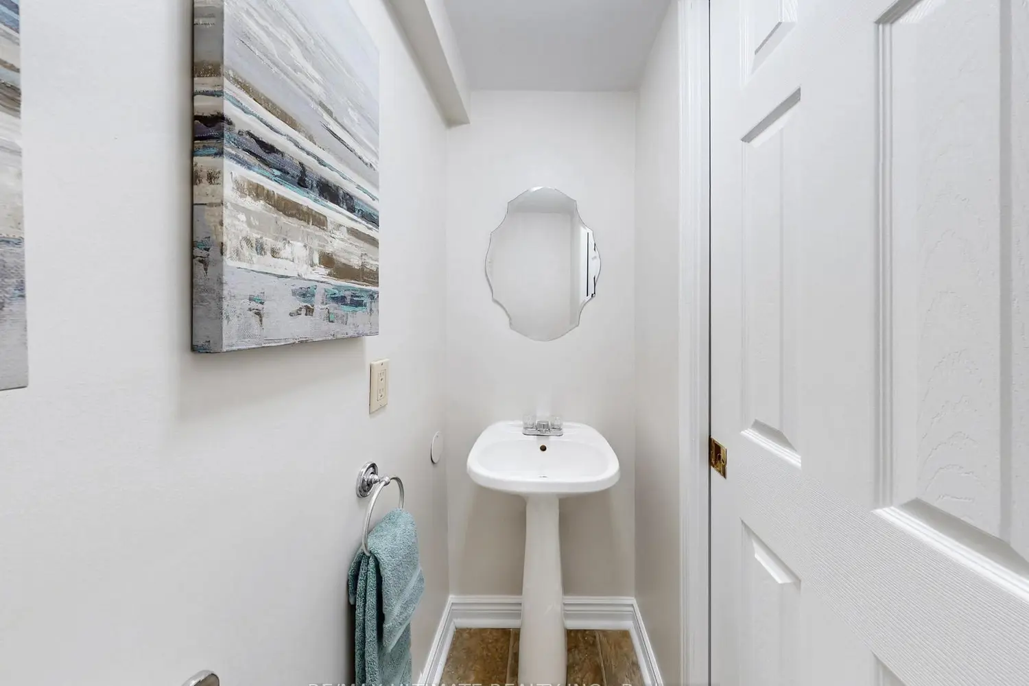 Additional image 15 of 5085 Sideline 12