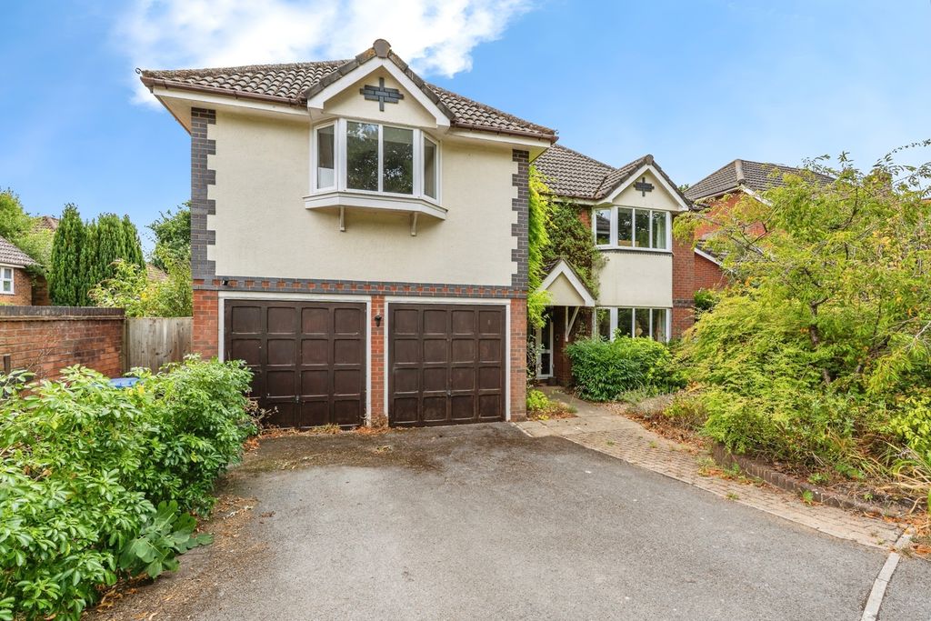 Additional image 27 of 5 bed detached house for saleCrofton Close, Southampton, Hampshire SO17