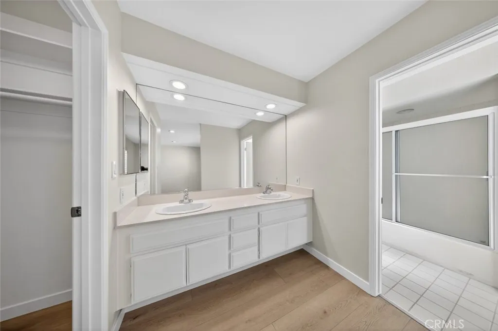 Additional image 72 of 15235 Magnolia Boulevard Unit E, Sherman Oaks, CA 91403