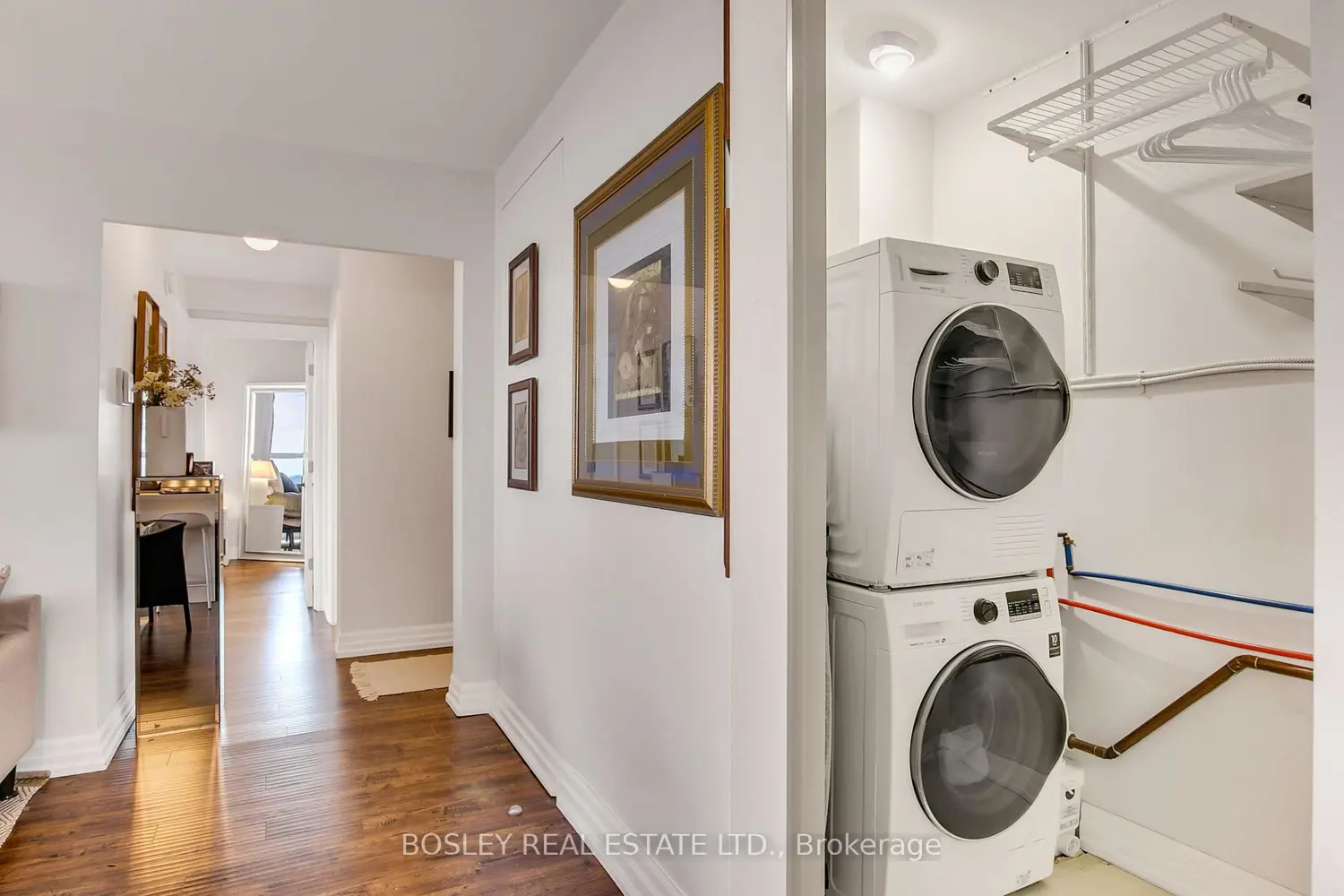 Additional image 16 of 10 Edgecliff Golfway 1411