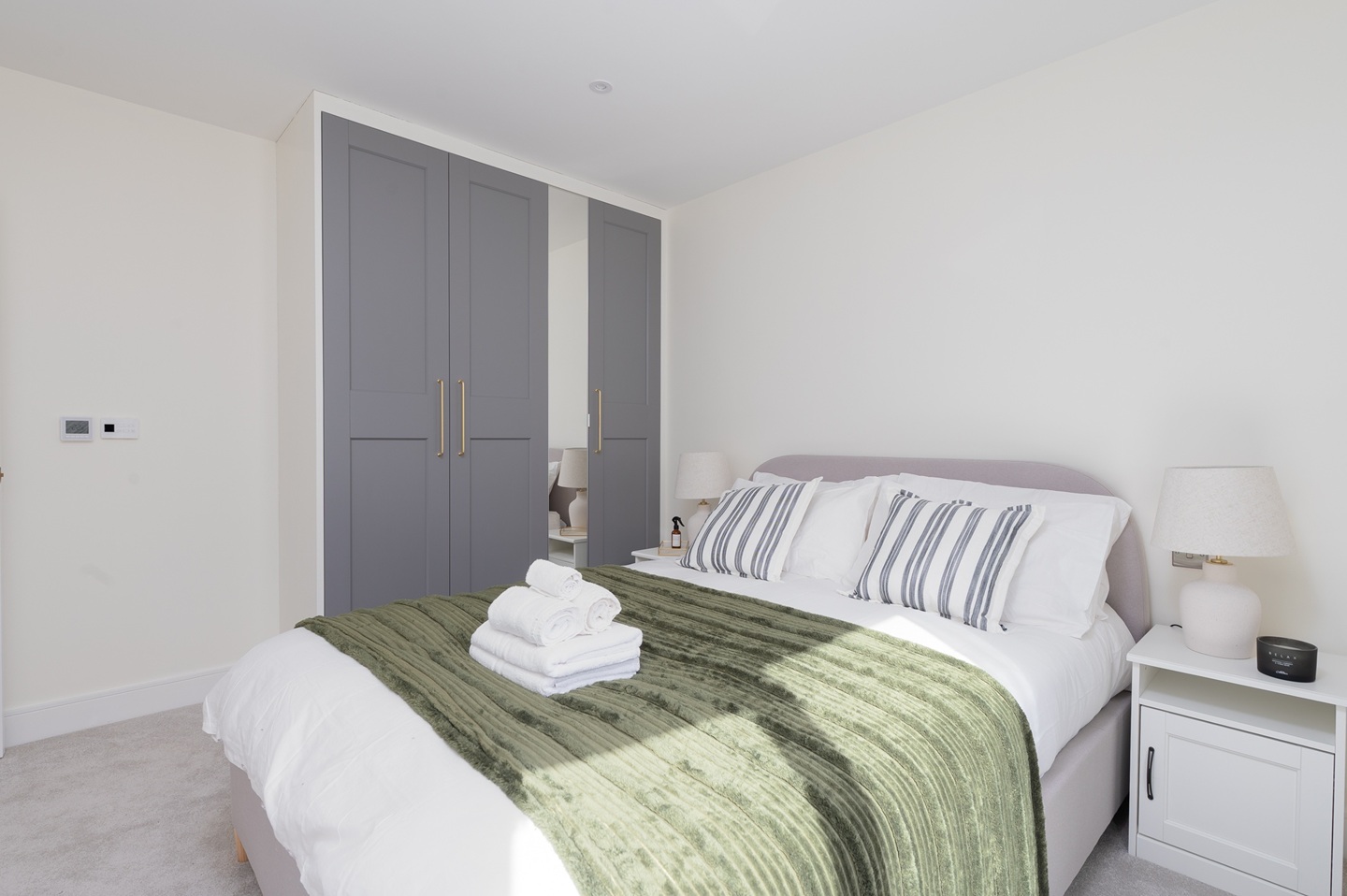 Additional image 3 of 2 Bed Flat, Coomer Place, SW6, N1 7GU