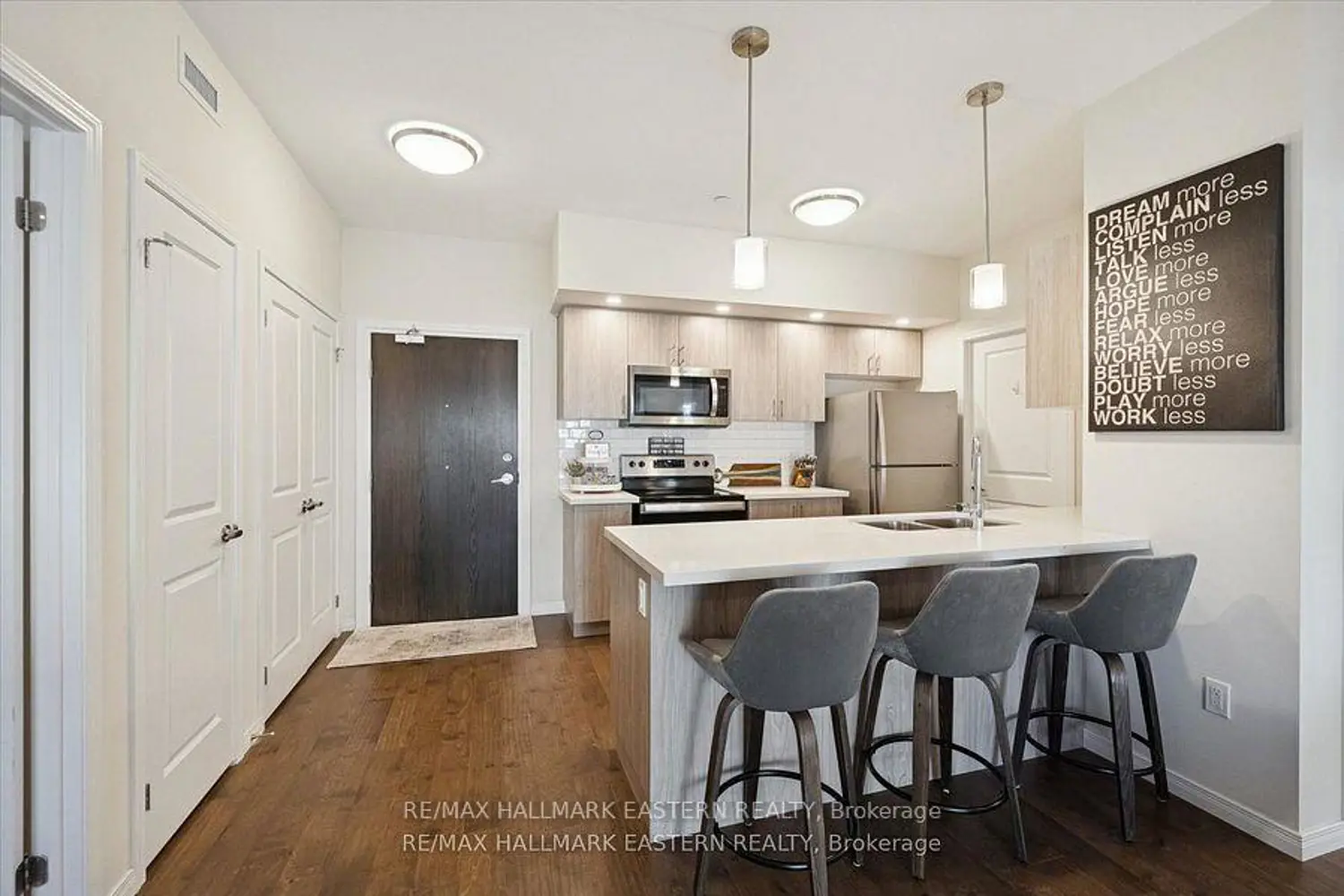 Additional image 3 of 340 Florence Drive #106