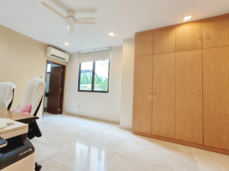Additional image 4 of Jalan anggerek
