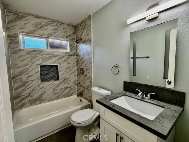 Additional image 44 of 17132 Emerald Ln Unit 4, Huntington Beach, CA 92647