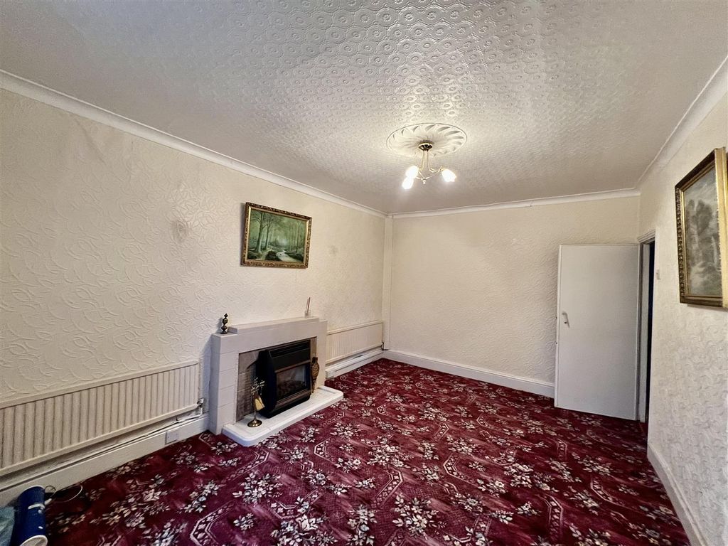 Additional image 3 of 4 bed detached house for saleHeol Y Gors, Cwmgors, Ammanford SA18