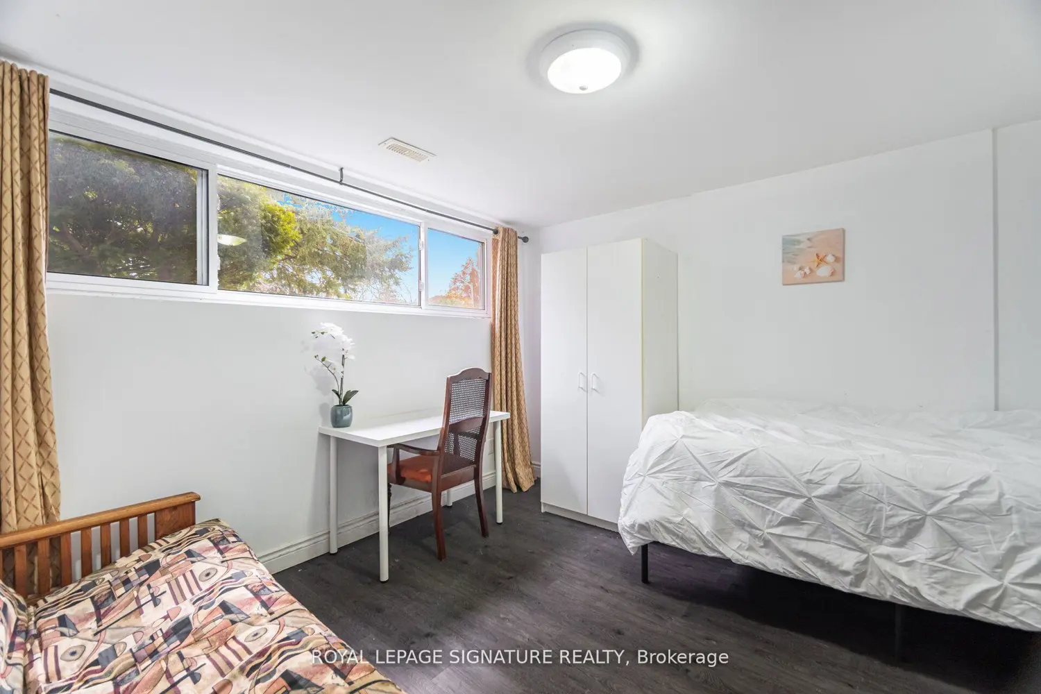 Additional image 14 of 406 Tamarack Drive