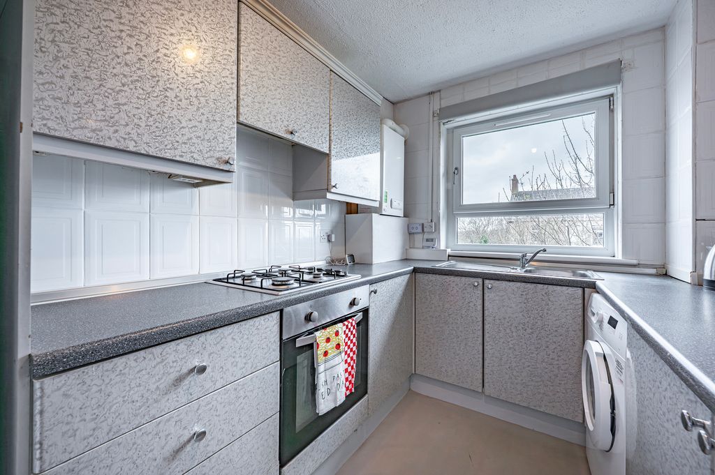 Additional image 12 of 3 bed flat for saleGreenhill Street, Rutherglen, Glasgow G73